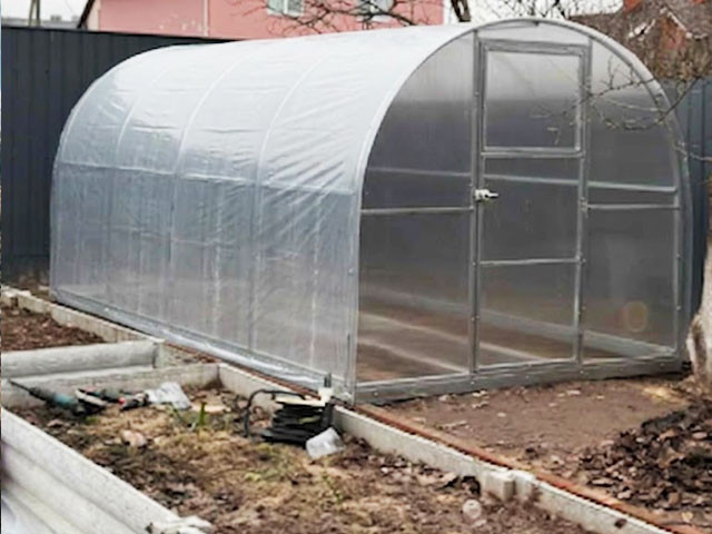 Теплица 400x400x200см с пленкою 120 микрон, торец поликарбонат 4мм